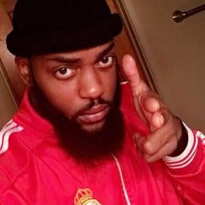 Meet your Posher, Elliott